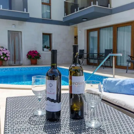 La - Comfort One-bedroom With Terrace And Sea View Veliki Drvenik
