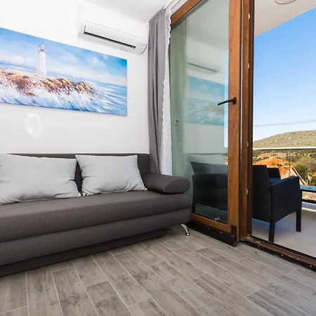 La - Comfort One-bedroom With Terrace And Sea View