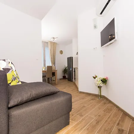 Appartement La - Comfort One-bedroom With Terrace And Sea View