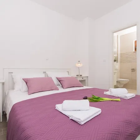 La - Comfort One-bedroom With Terrace And Sea View Apartment