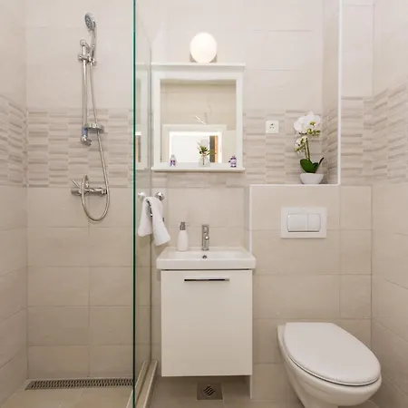La - Comfort One-bedroom With Terrace And Sea View * Veliki Drvenik