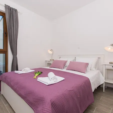 Appartement La - Comfort One-bedroom With Terrace And Sea View